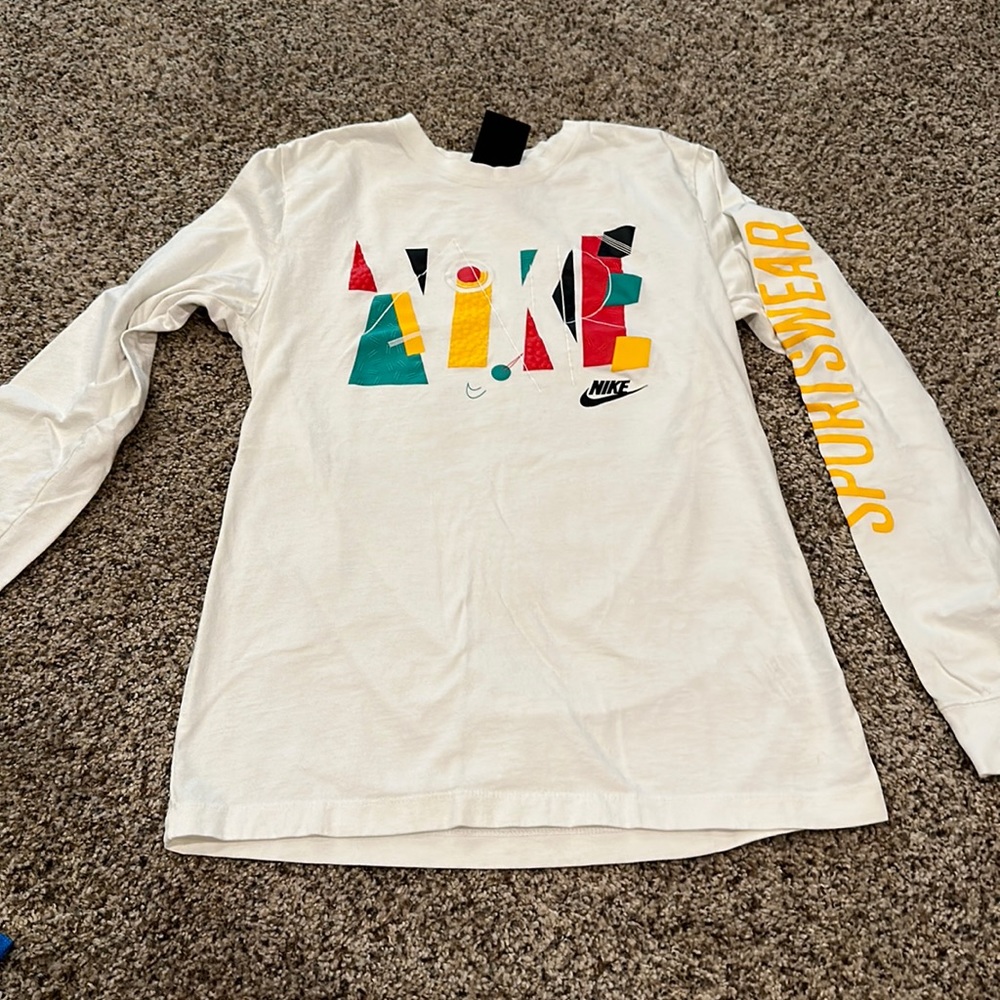 Nike sz S.